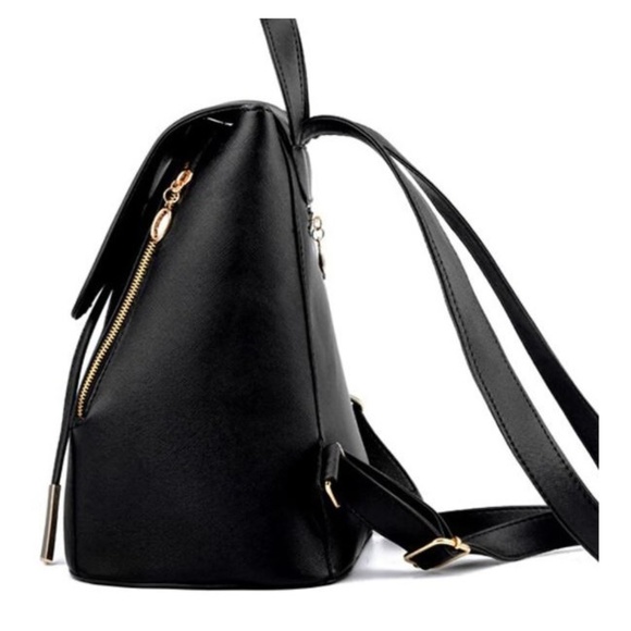 NEW School Day Designer Backpack - Picture 3 of 8